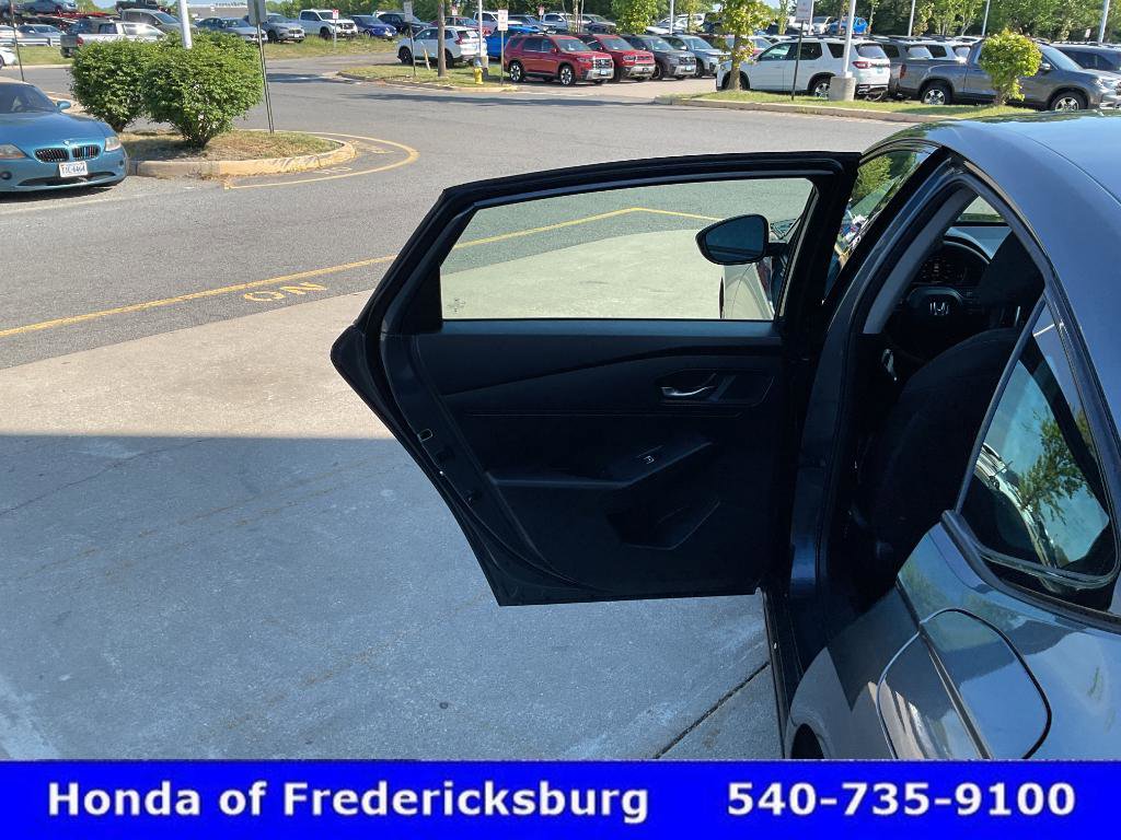 Certified 2025 Honda Accord SE image 16