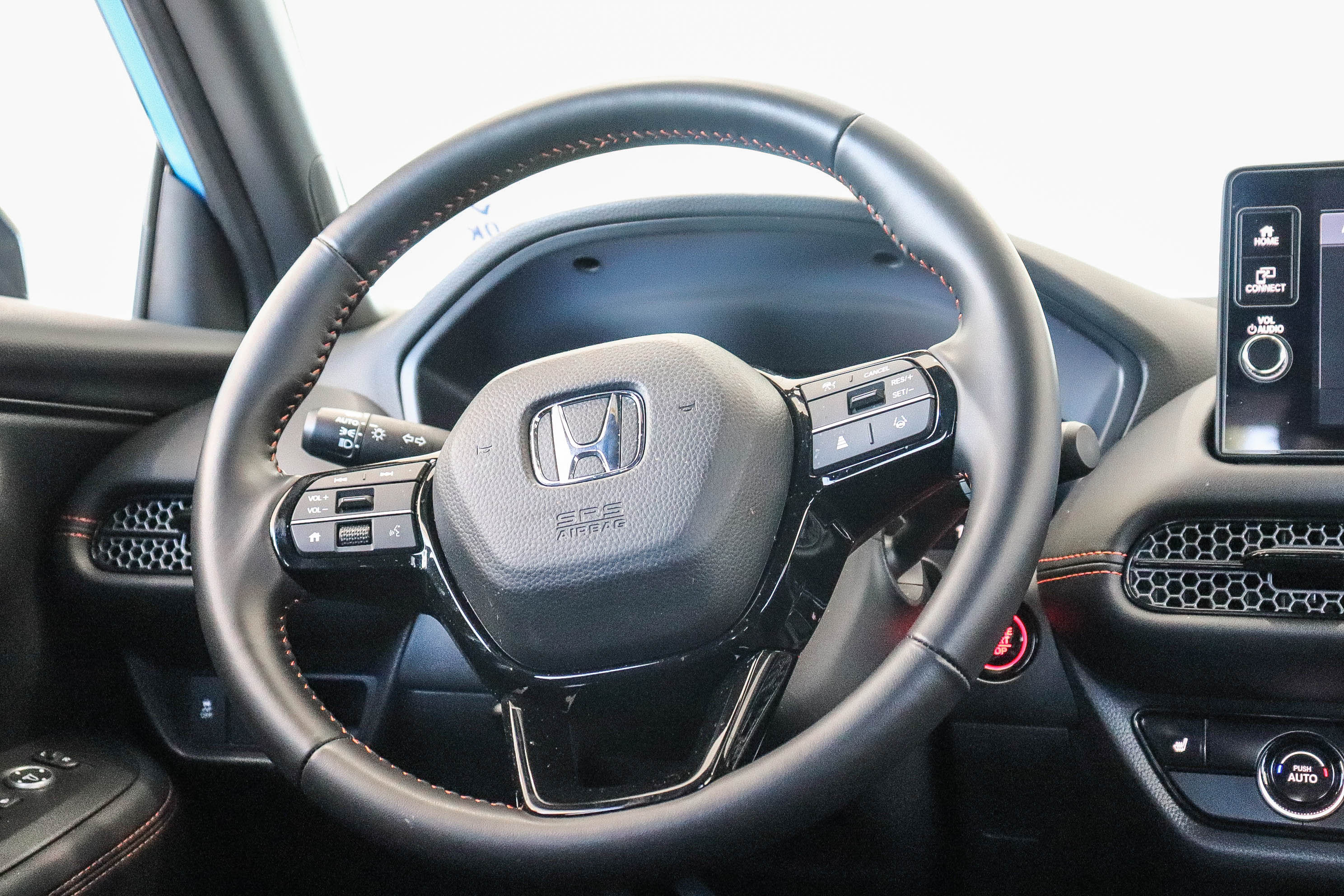 Certified 2026 Honda HR-V Sport image 17