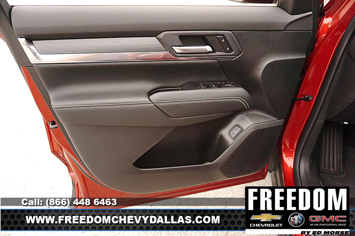 New 2026 GMC Terrain Elevation w/ Elevation Premium Package FWD image 36
