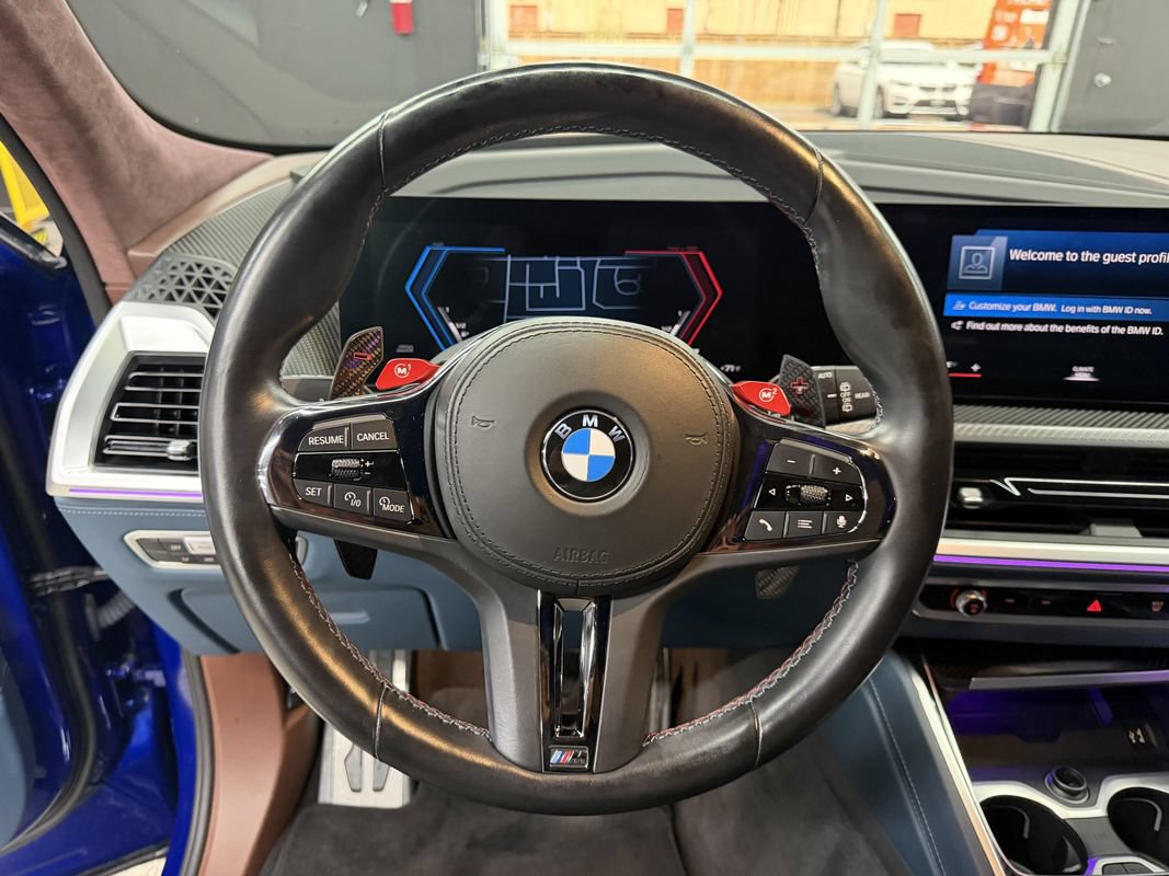 Used 2023 BMW XM AWD/4WD image 24