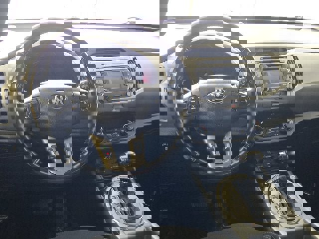 Used 2015 Kia Sportage EX image 18