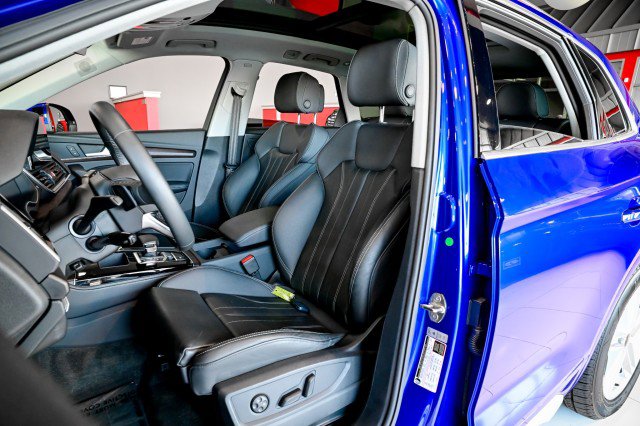 Used 2024 Audi Q5 e Premium Plus image 15