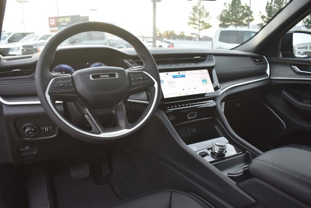 New 2026 Jeep Grand Cherokee Limited w/ Limited Altitude Package image 19