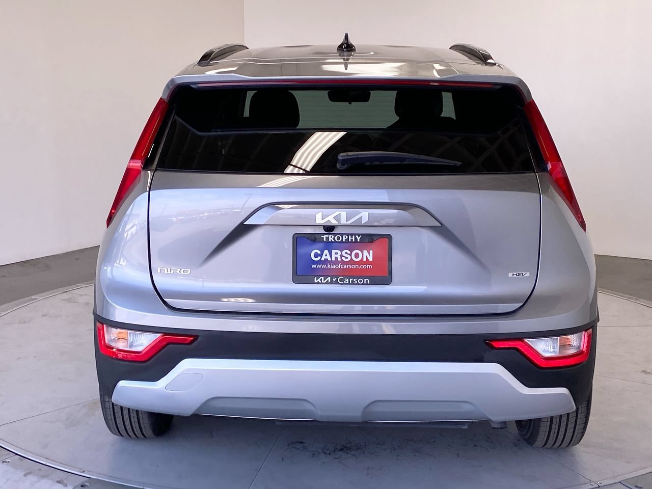 Certified 2025 Kia Niro LX FWD image 4