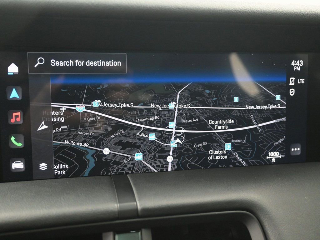 Used 2022 Porsche Taycan image 13