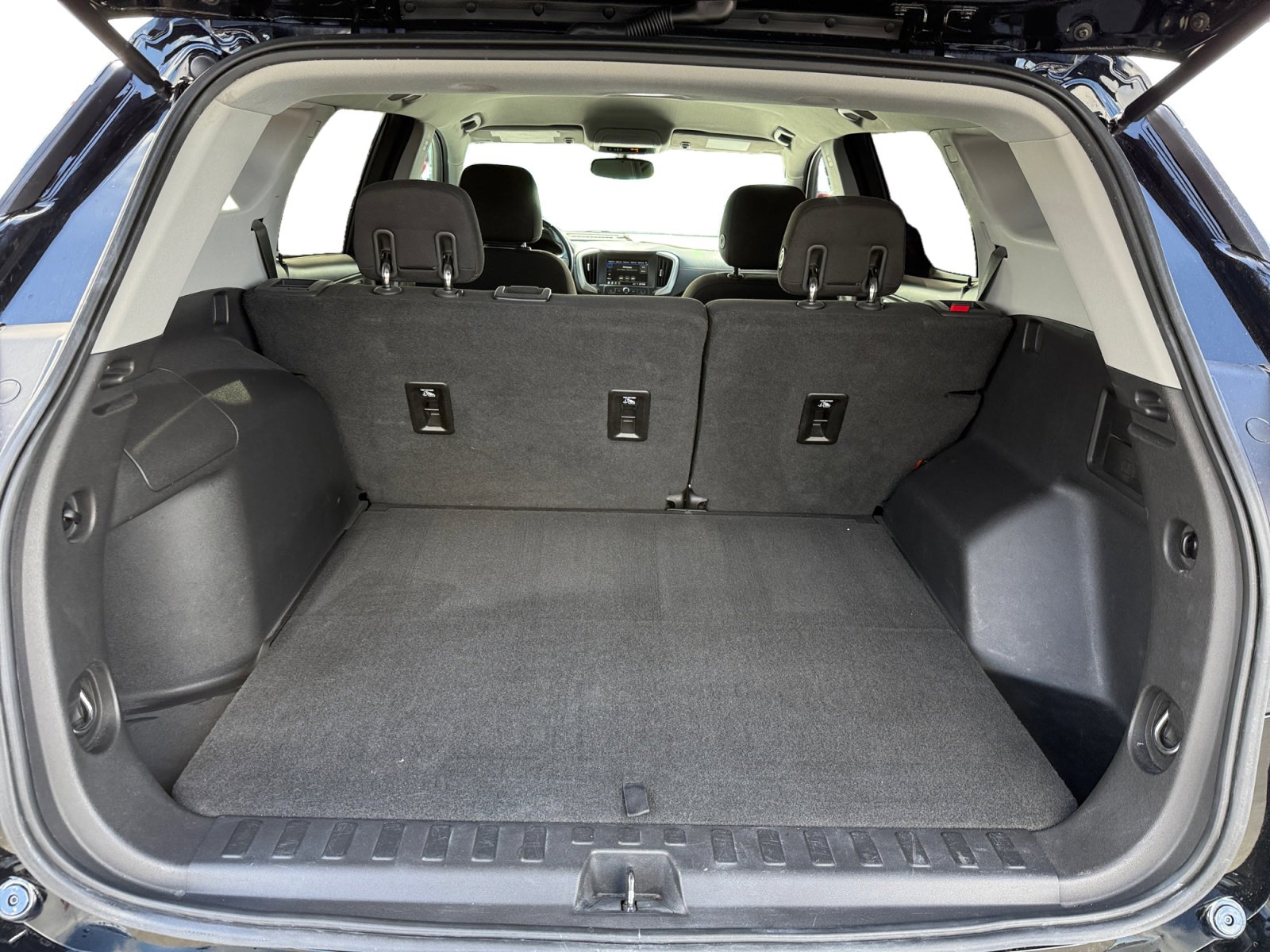 Used 2019 GMC Terrain SLE FWD image 17