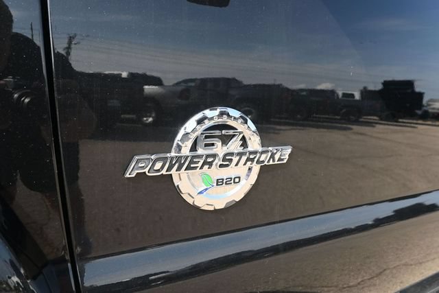 Used 2015 Ford F450 Platinum w/ FX4 Off Road Package AWD/4WD image 2