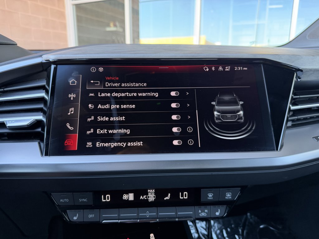 Used 2024 Audi Q4 e-tron Premium w/ Convenience Package image 24