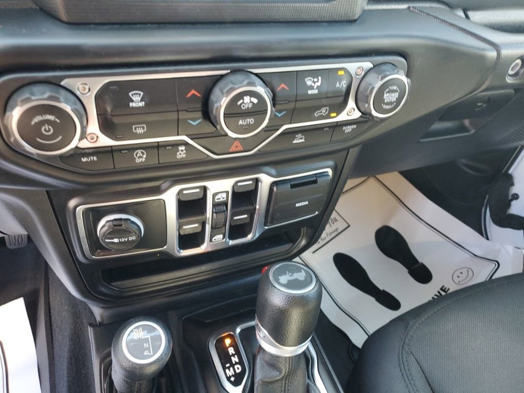 Used 2021 Jeep Wrangler Unlimited Sport image 47