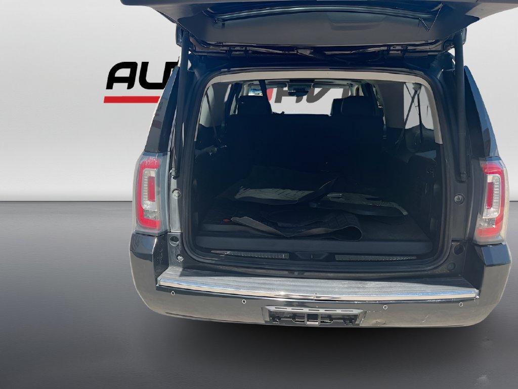 Used 2019 GMC Yukon XL Denali w/ Open Road Package AWD/4WD image 29