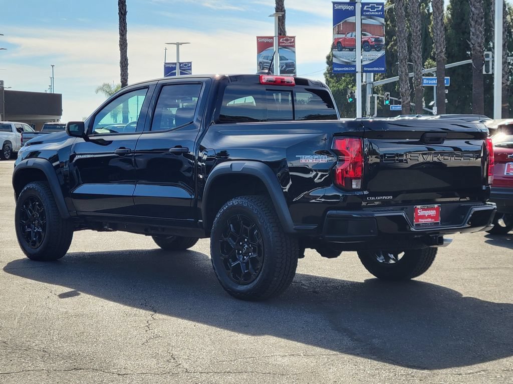 New 2026 Chevrolet Colorado Trail Boss AWD/4WD image 2