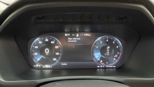 Used 2016 Volvo XC90 T6 Momentum w/ Momentum Plus Package image 24