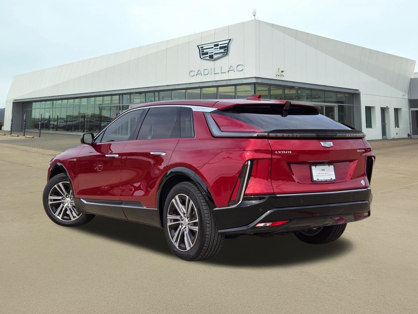 New 2026 Cadillac Lyriq Luxury w/ LPO, Floor Liner Package AWD/4WD image 4
