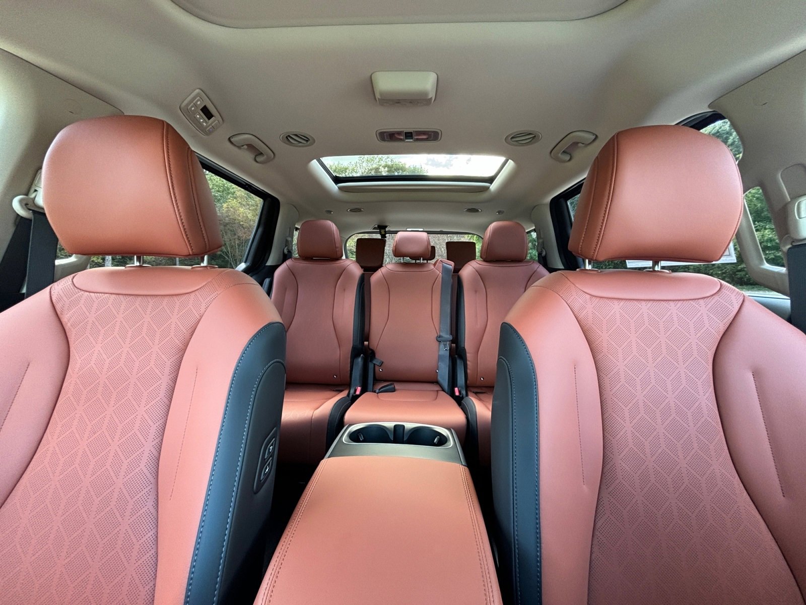 New 2026 Kia Carnival SX image 30