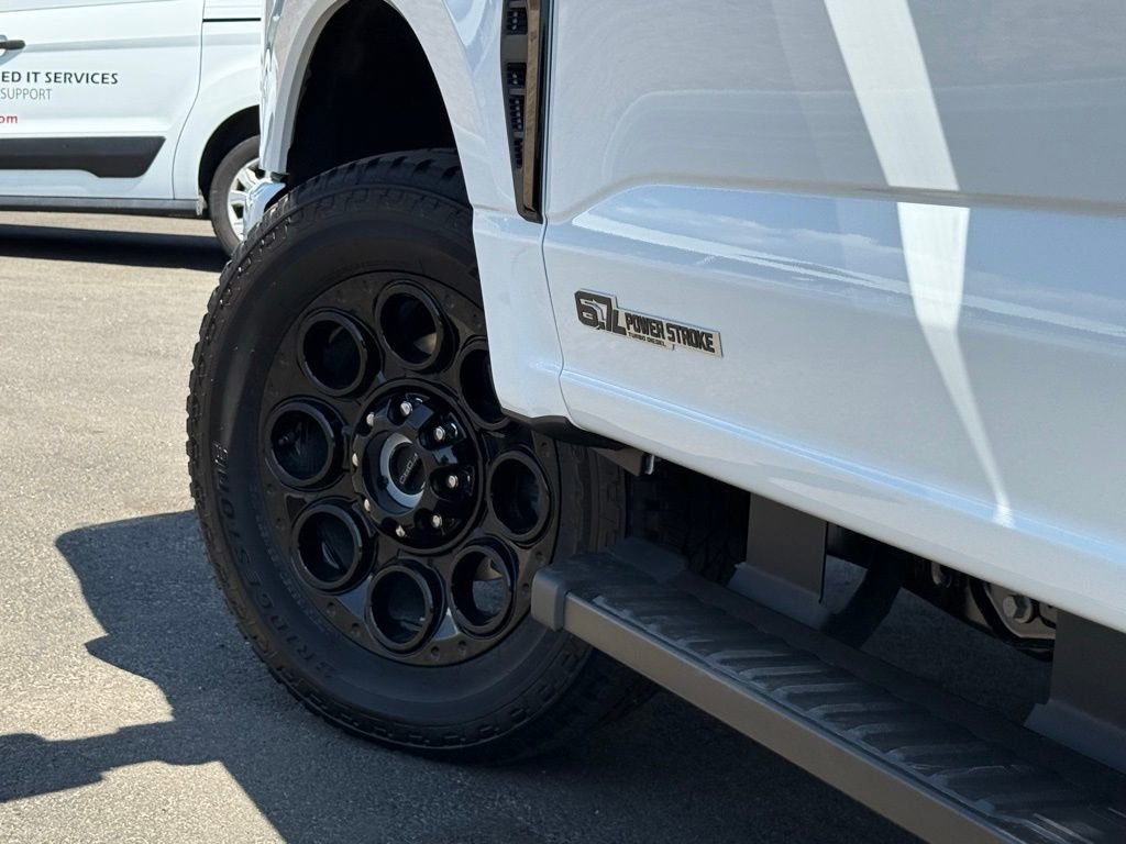New 2026 Ford F250 4x4 Crew Cab Super Duty image 18