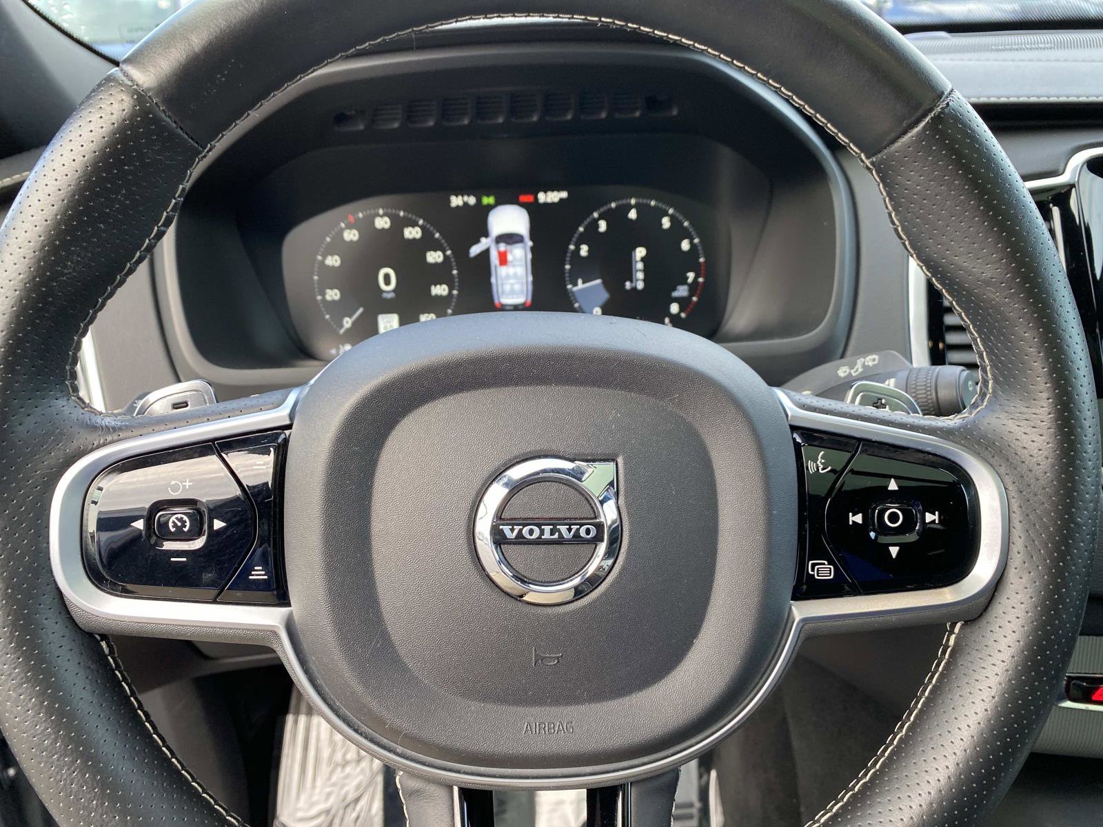 Used 2019 Volvo XC90 T6 R-Design w/ Advanced Package image 15