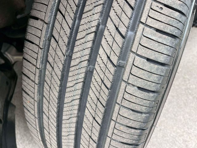 Certified 2024 Ford Explorer XLT w/ Equipment Group 202A AWD/4WD image 12