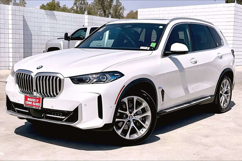 Used 2024 BMW X5 sDrive40i RWD image 2