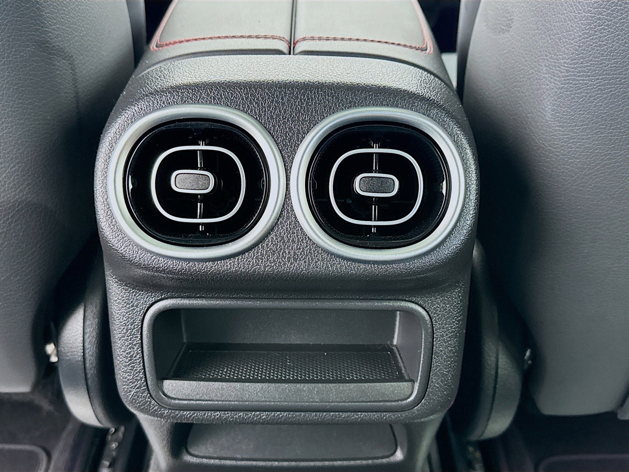 Used 2025 Mercedes-Benz GLC 43 AMG 4MATIC image 17