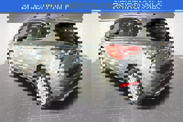 Used 2019 Buick Envision Premium w/ Driver Confidence Package image 3