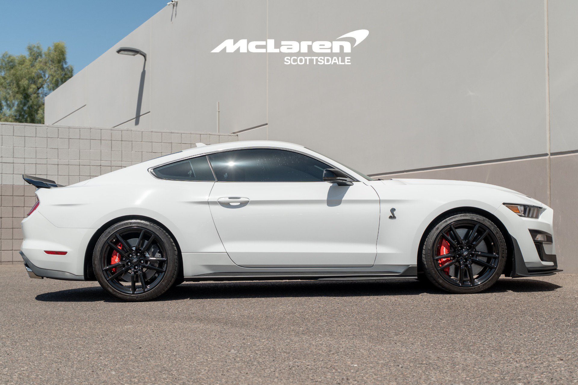 Used 2021 Ford Mustang Shelby GT500 w/ Technology Package RWD image 8