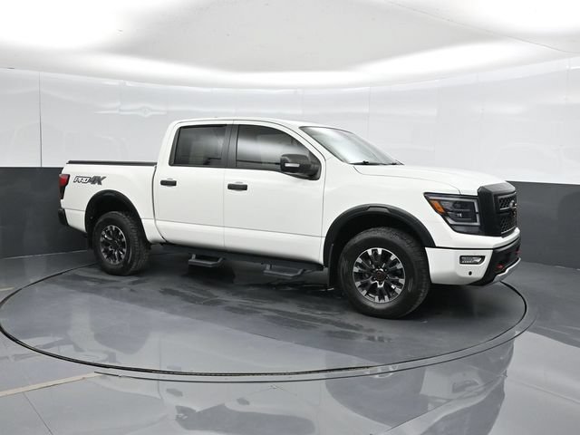 Used 2023 Nissan Titan PRO-4X w/ Pro-4x Convenience Package AWD/4WD image 6