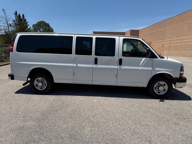 Used 2016 Chevrolet Express 3500 LT w/ LT Preferred Equipment Group RWD image 37