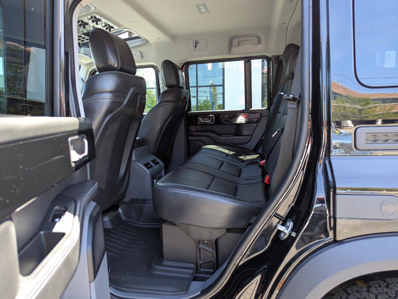 Used 2024 INEOS Grenadier AWD/4WD image 39