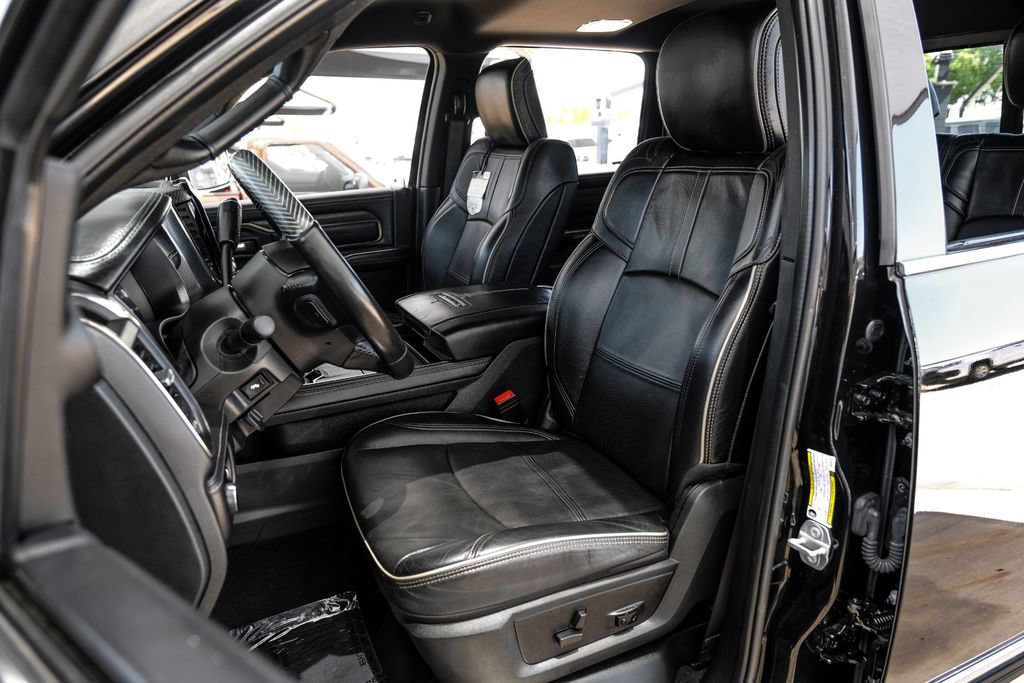 Used 2021 RAM 3500 Limited AWD/4WD image 37