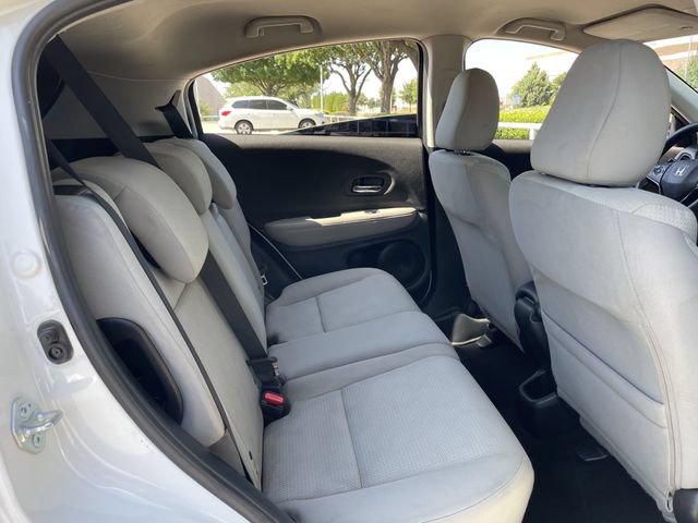 Certified 2021 Honda HR-V LX image 26