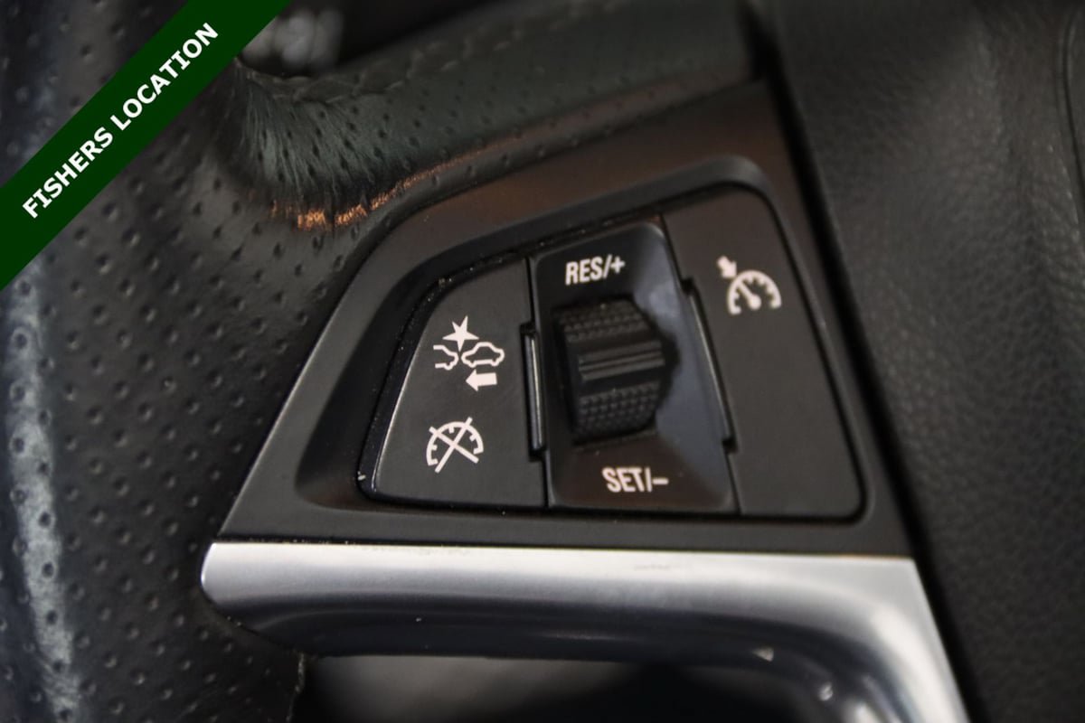 Used 2018 Buick Cascada Sport Touring w/ Dark Effects Package FWD image 17