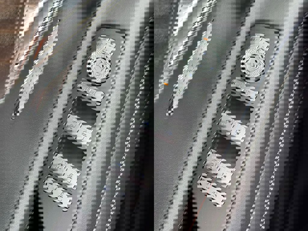 Used 2025 Genesis GV80 3.5T Advanced image 31