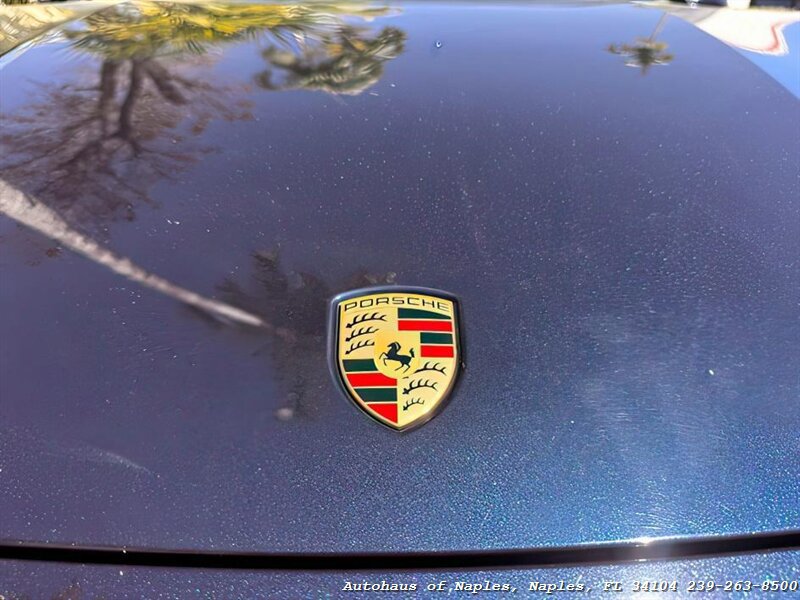 Used 2020 Porsche Panamera 4 AWD/4WD image 36