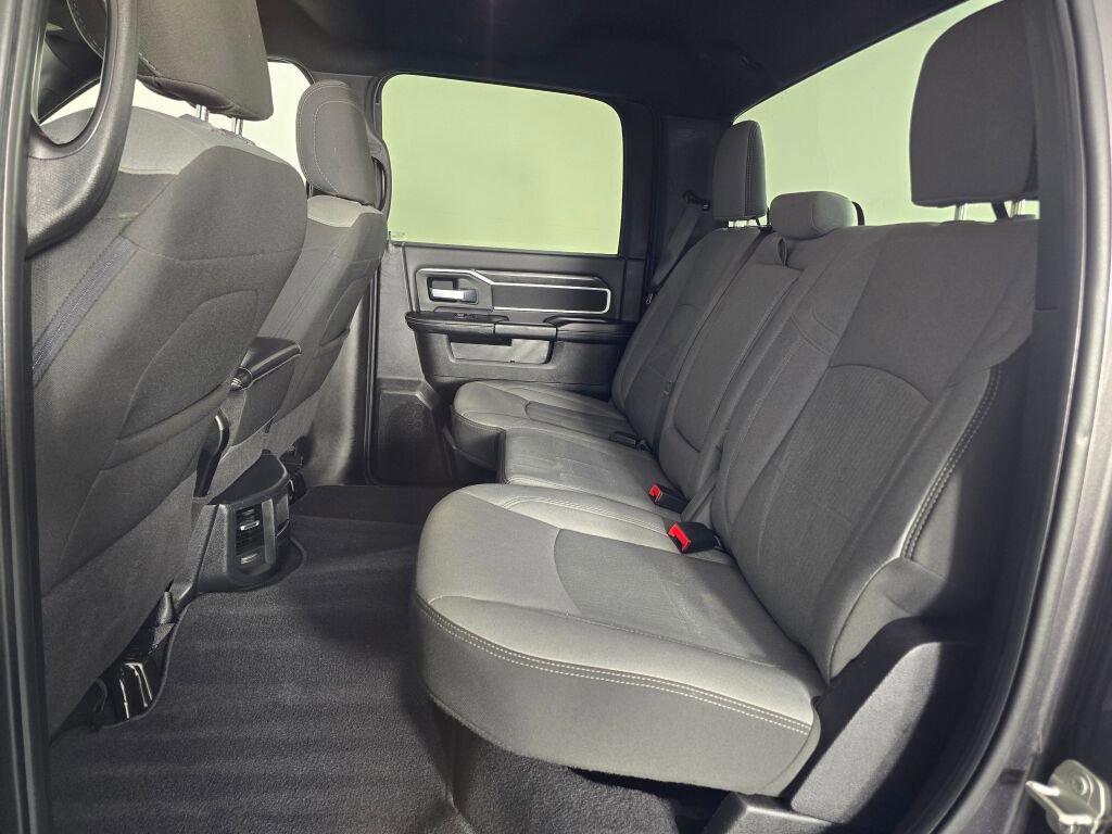 Used 2024 RAM 2500 Big Horn image 40