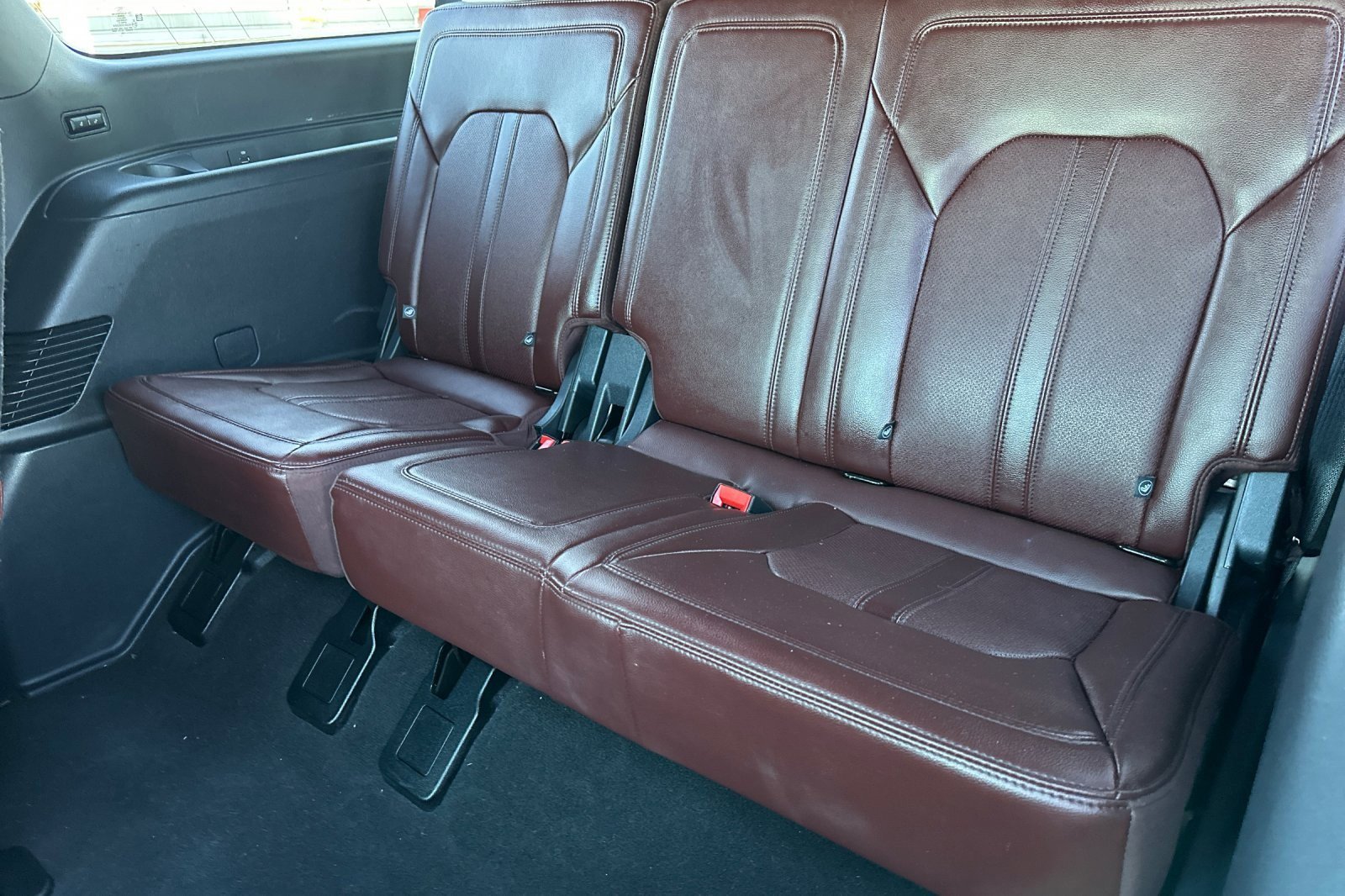 Used 2024 Ford Expedition Max Limited image 14