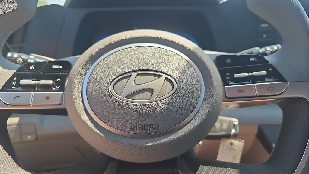 New 2026 Hyundai Elantra SE FWD image 12