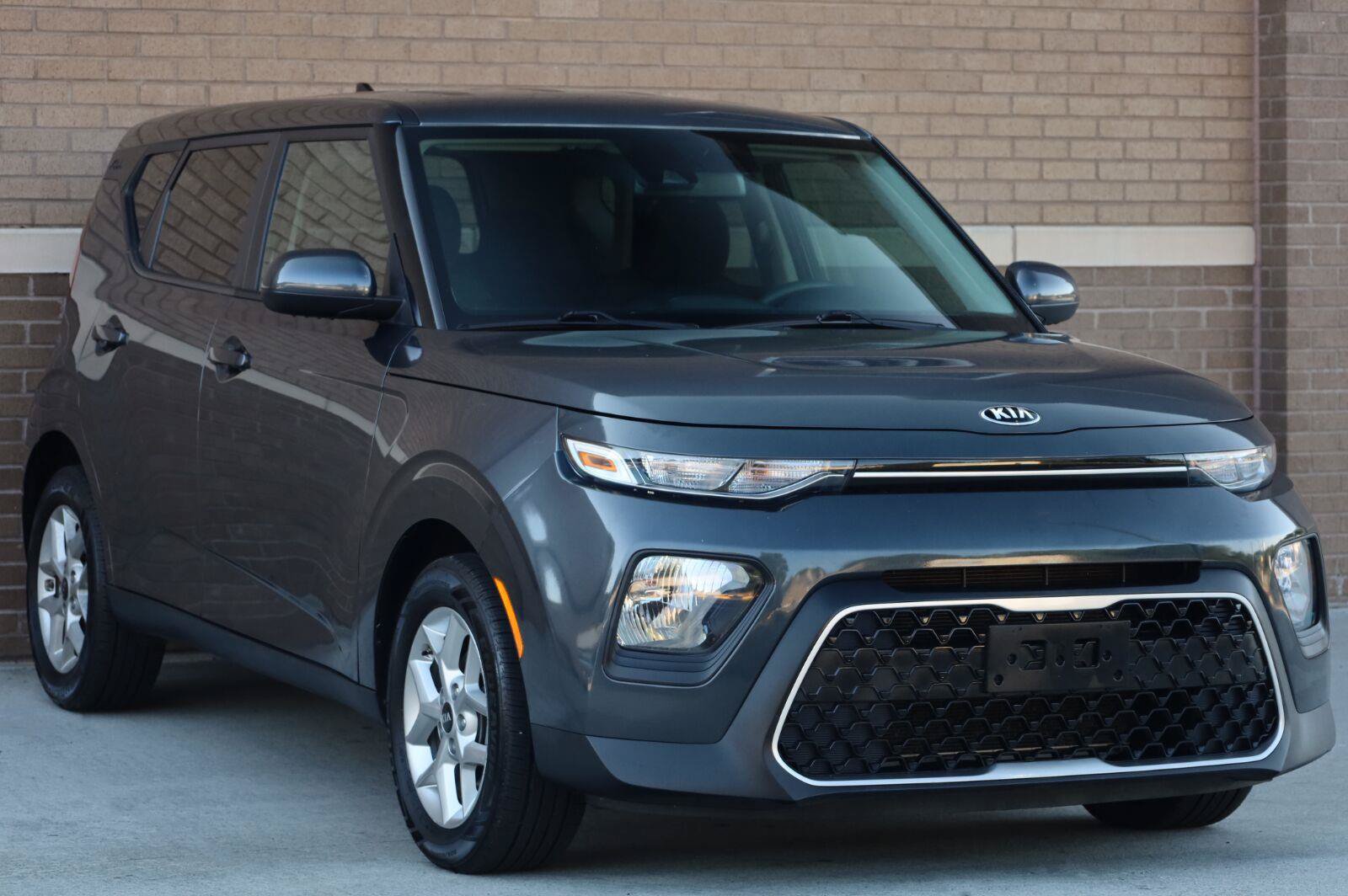 Used 2021 Kia Soul S FWD image 7