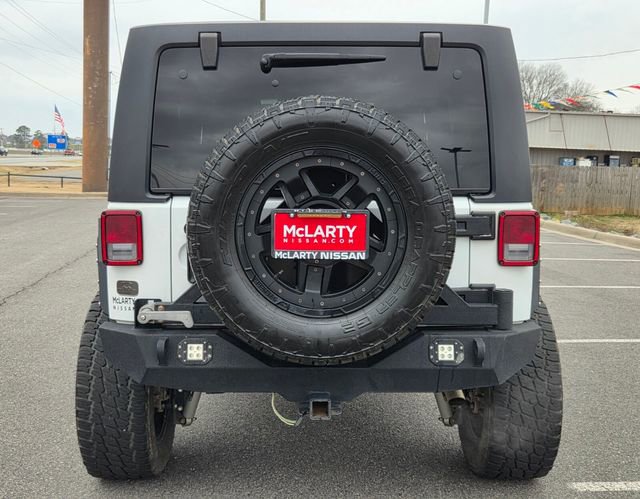 Used 2017 Jeep Wrangler Unlimited Sahara image 9