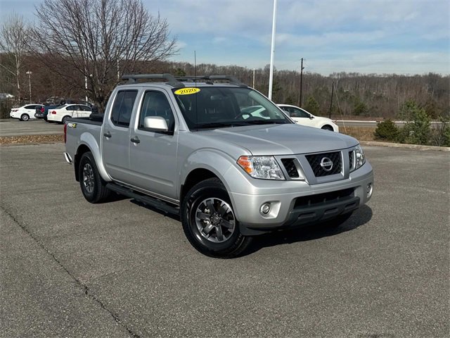 Used 2020 Nissan Frontier PRO-4X image 2