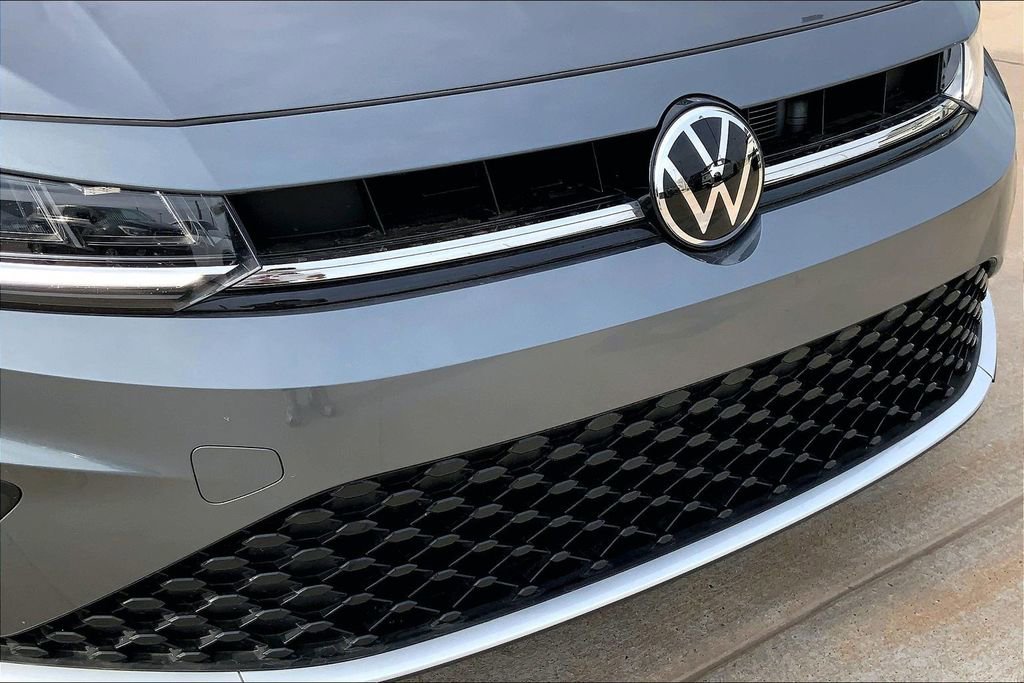 Certified 2025 Volkswagen Jetta S image 26