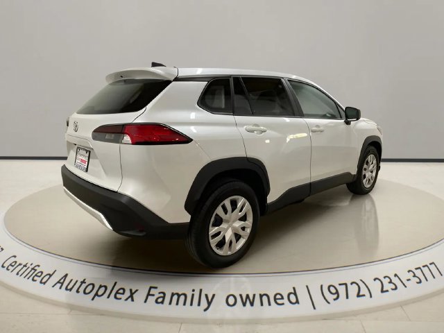 Used 2024 Toyota Corolla Cross L FWD image 5
