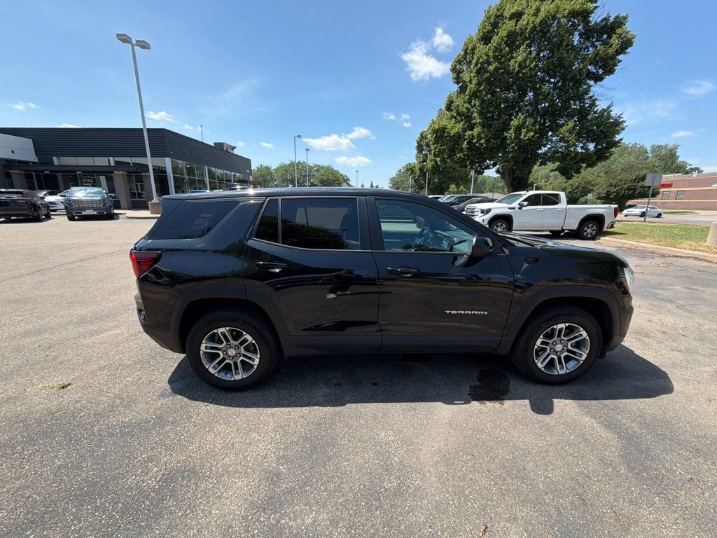 Used 2025 GMC Terrain Elevation AWD/4WD image 15