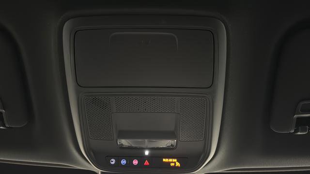 Used 2024 GMC Acadia Elevation w/ Trailering Package image 19