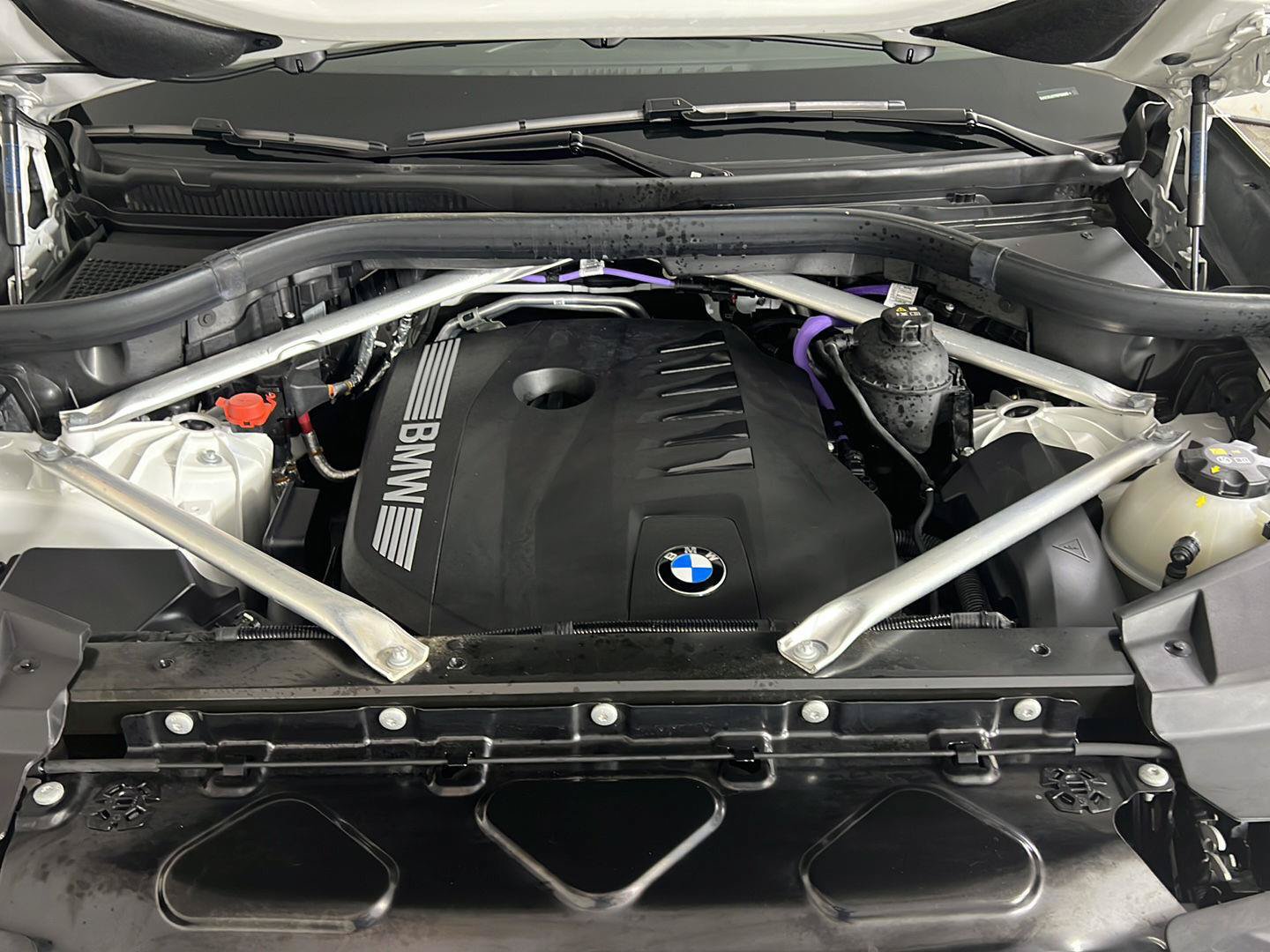 Used 2024 BMW X5 xDrive40i AWD/4WD image 39