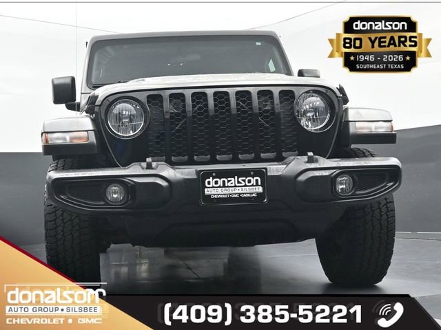 Used 2022 Jeep Gladiator Willys image 16