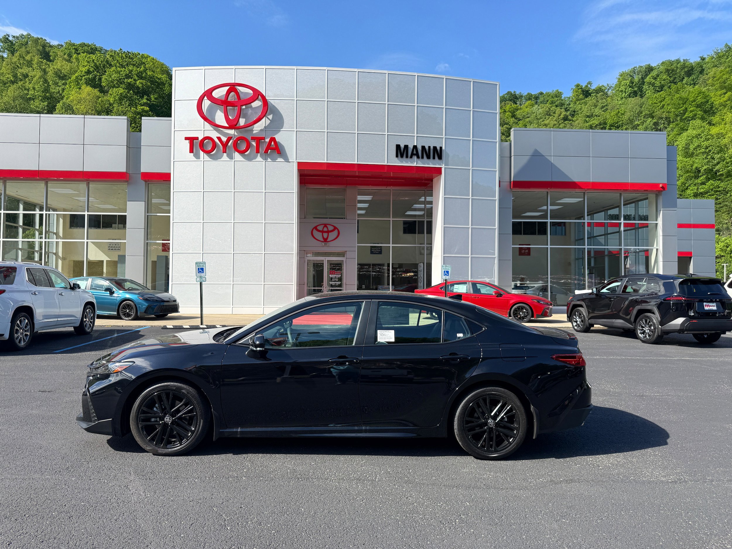 New 2026 Toyota Camry SE