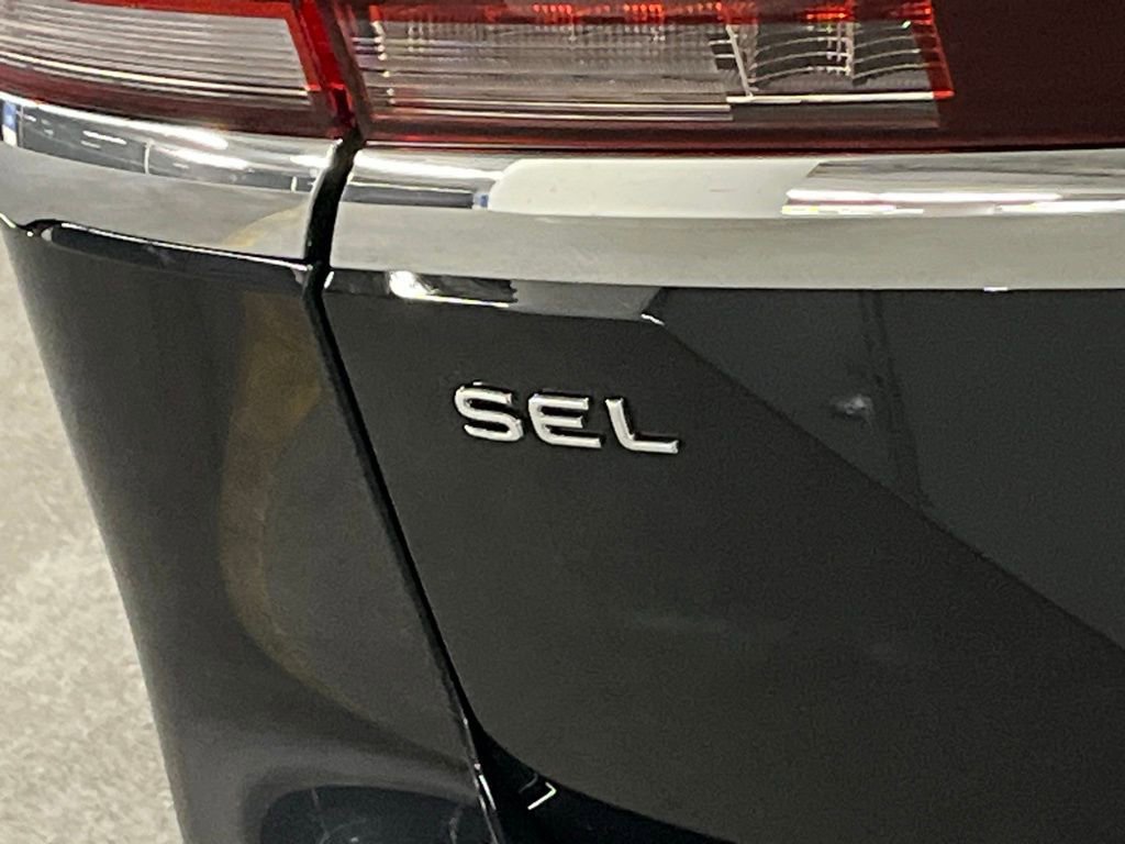 New 2026 Volkswagen Atlas SEL Premium R-Line image 38
