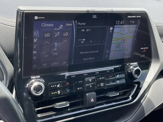 Used 2021 Toyota Highlander Platinum AWD/4WD image 17