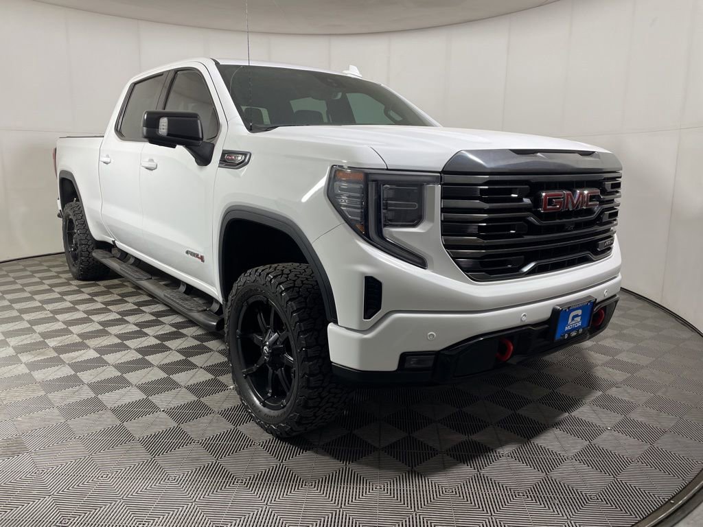 Used 2023 GMC Sierra 1500 AT4 w/ Technology Package image 2