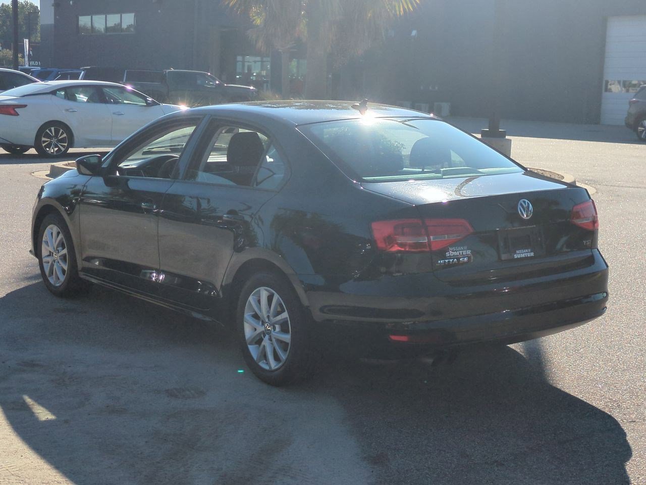 Used 2015 Volkswagen Jetta SE FWD image 6